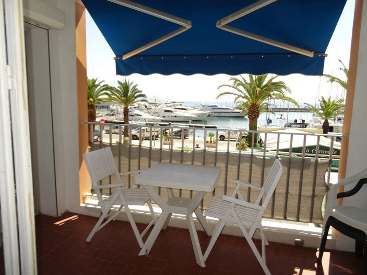 Appartement face au port, 1er étage ascenseur, Hyères - Photo 1