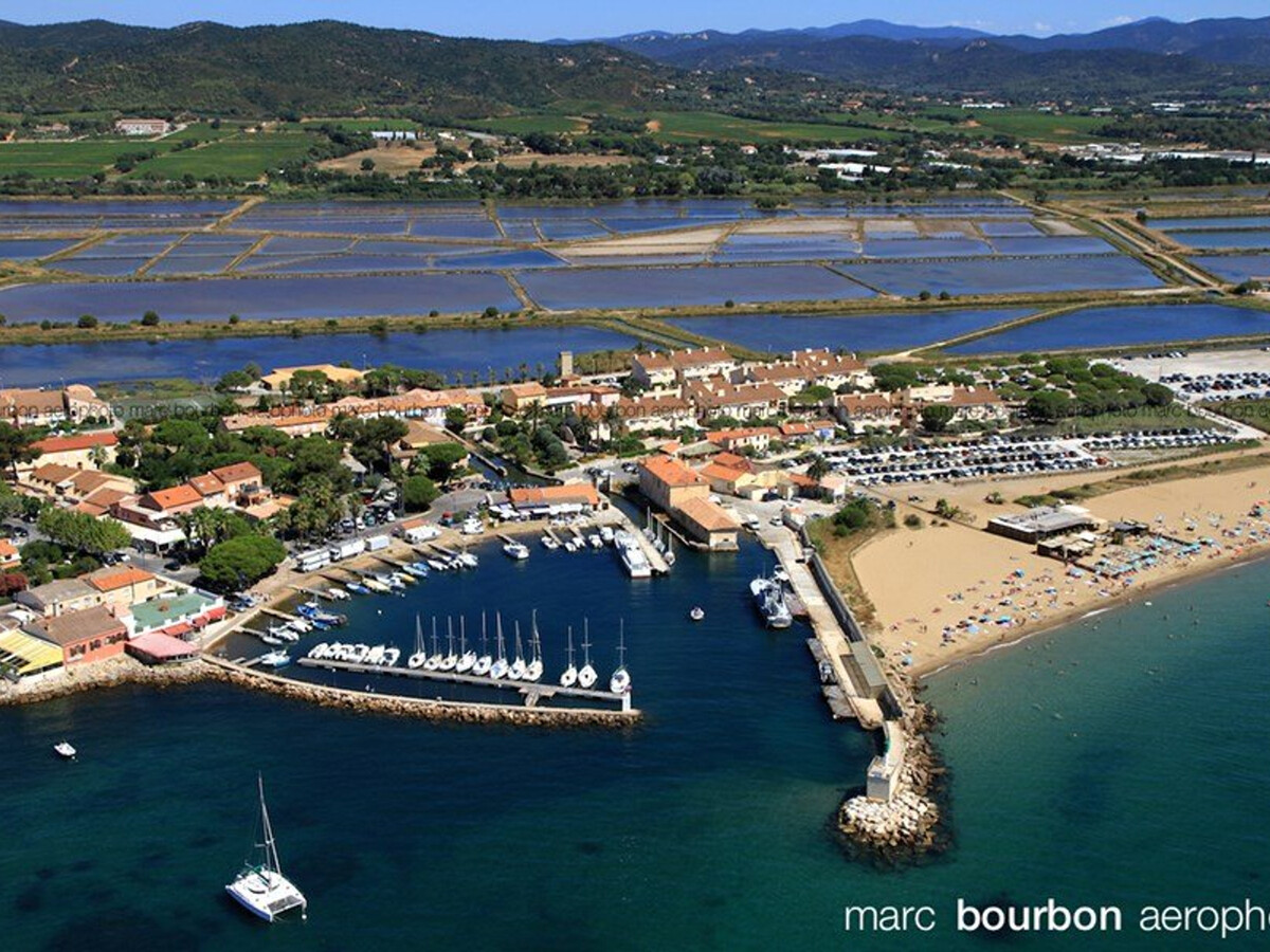 T2 + cabine 4 pers. au port, climatisé, vue mer - Photo 10