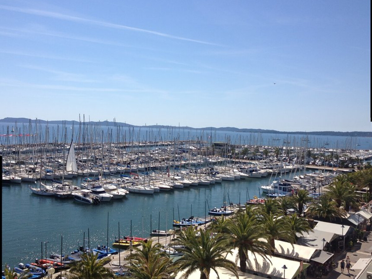 T2 + cabine 4 pers. au port, climatisé, vue mer - Photo 11