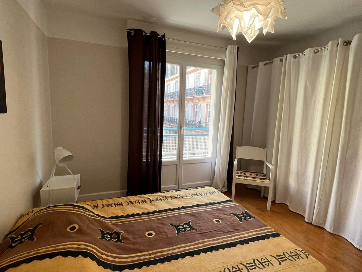 T3 lumineux 73 m² centre Aix-les-Bains, 2 balcons - Photo 4