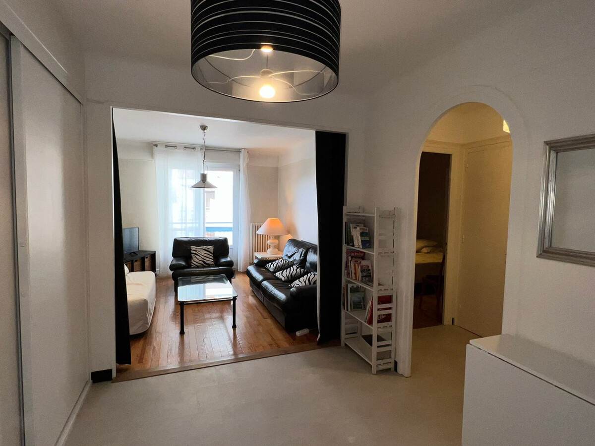 T3 lumineux 73 m² centre Aix-les-Bains, 2 balcons - Photo 6