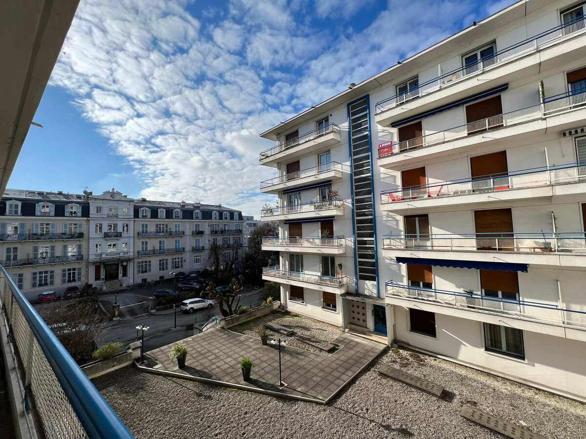T3 lumineux 73 m² centre Aix-les-Bains, 2 balcons - Photo 8