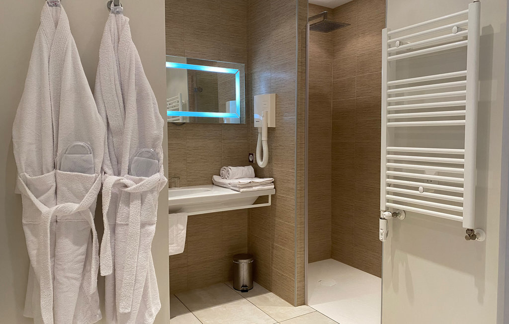 Appartement 45m² piscine intérieure à Saint-Affrique - Photo 20