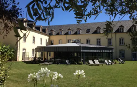 Appartement 2 chambres avec piscine intérieure à Saint-Affrique : photo 14