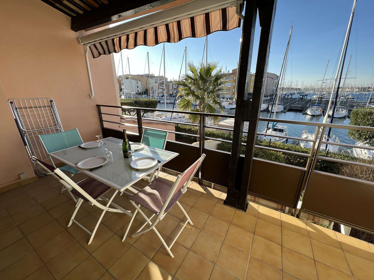 Studio cabine 4 pers. avec piscine et parking à Cap d'Agde - Photo 9