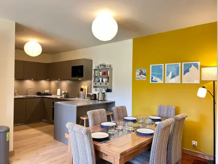 Appartement 3 chambres Les Gets, jardin 76m², centre village : photo 2