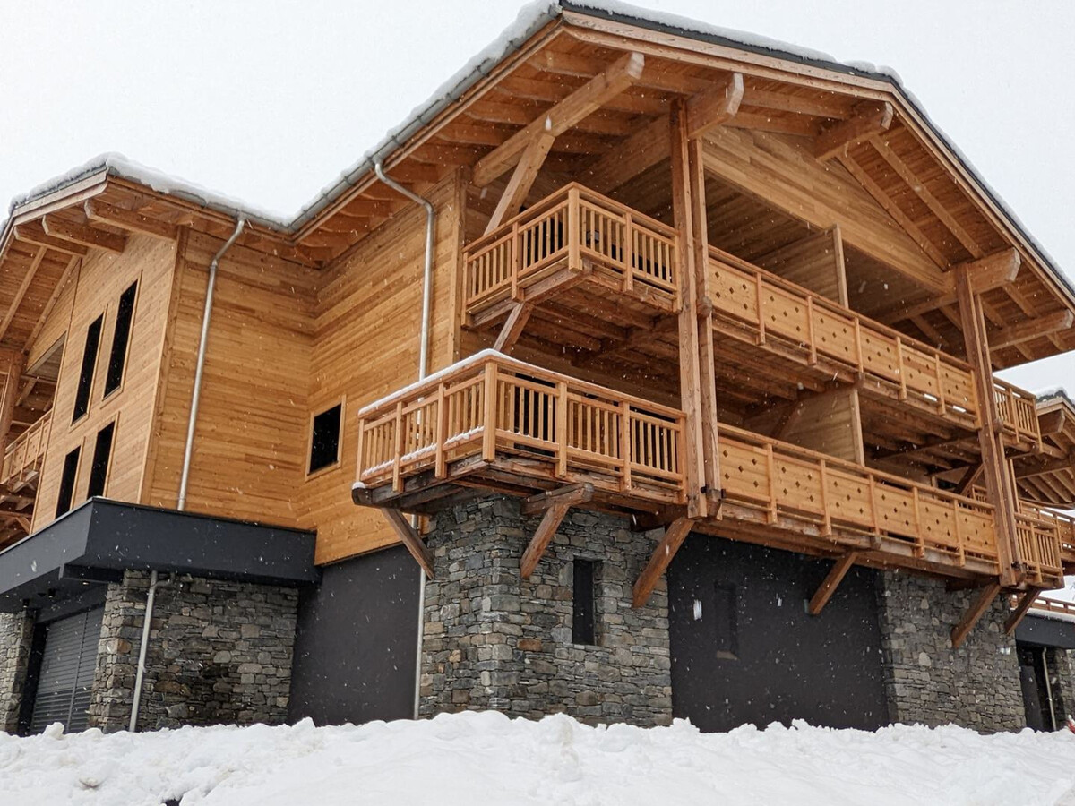 Appart 4 étoiles, balcon 13m², parking & local ski - Photo 19