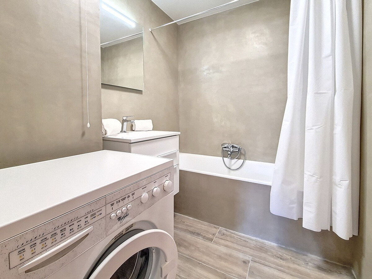 Apt 98 m² rénové, ski aux pieds à Mottaret, parking privé - Photo 12
