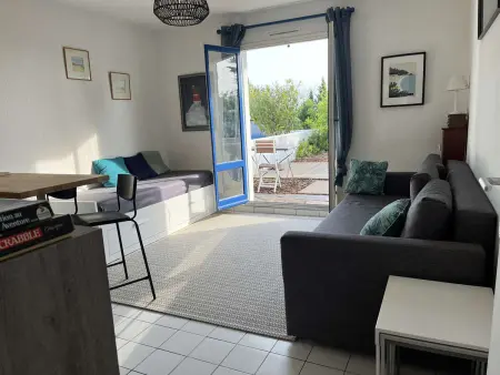 Location appartement à La Guérinière, Studio avec jardinet, proche plage et commerces, La Guérinière