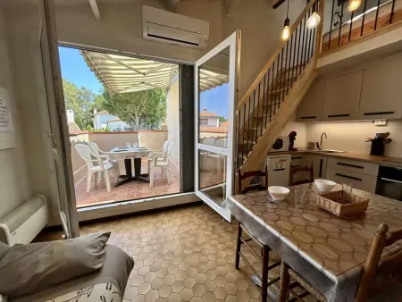 Location appartement à Saint Cyprien, Appartement cosy avec mezzanine, 6 couchages, à 500m de la mer - St Cyprien