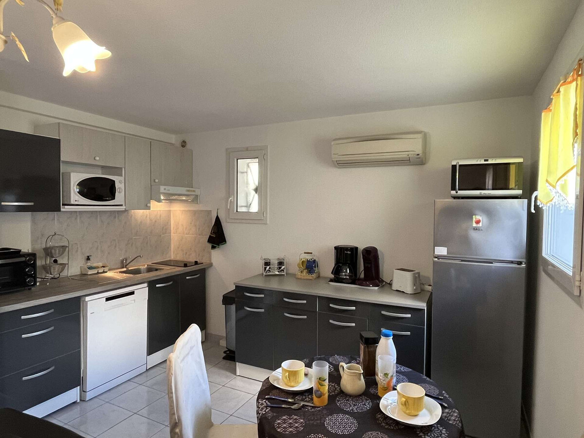 Appartement 6 pers. climatisé, terrasse et parking à Marseillan-Plage - Photo 3