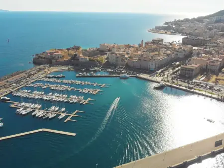Ajaccio: Appartement 2 pièces climatisé avec parking - Photo 19
