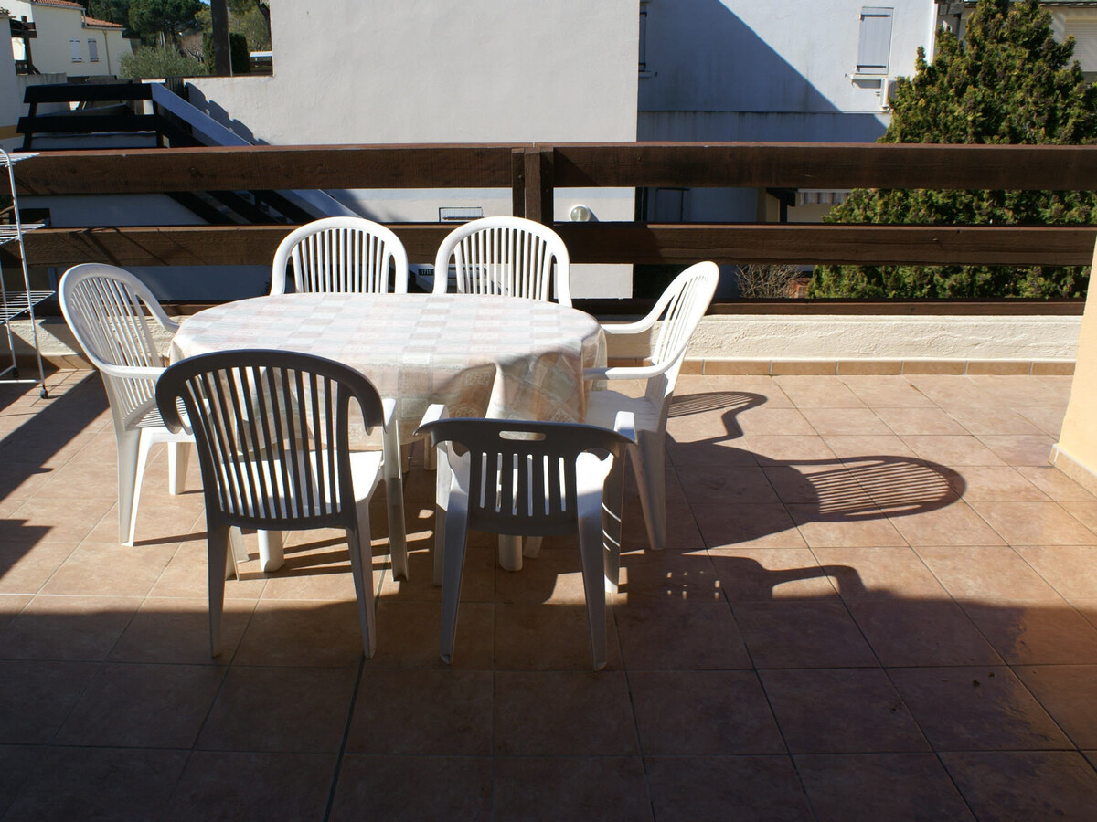 Appartement 6 pers. climatisé, piscine et terrasse à Cap d'Agde - Photo 4