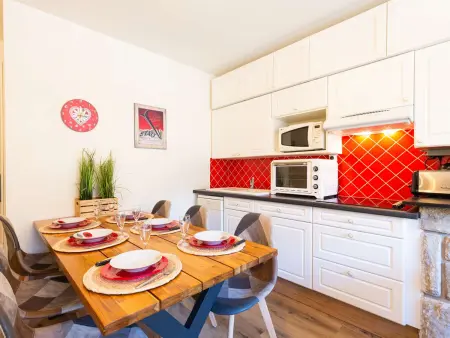 Appartement 6 pers. face au téléphérique à Saint-Lary-Soulan, terrasse 24 m² : photo 2