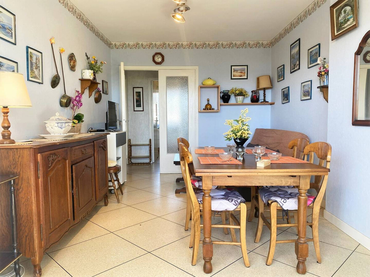 Appartement pieds dans l'eau au Lavandou, parking inclus - Photo 3
