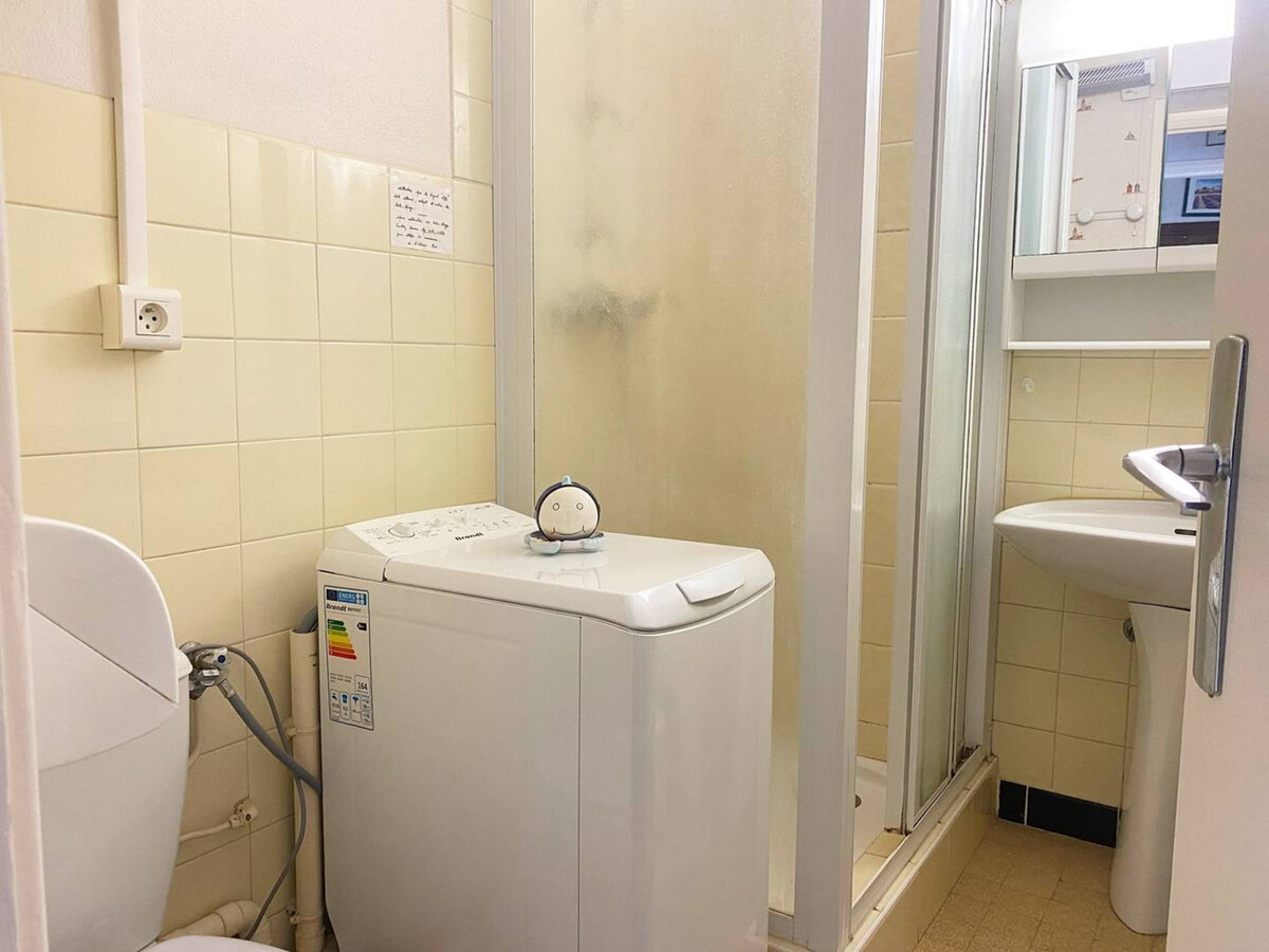 Appartement pieds dans l'eau au Lavandou, parking inclus - Photo 9