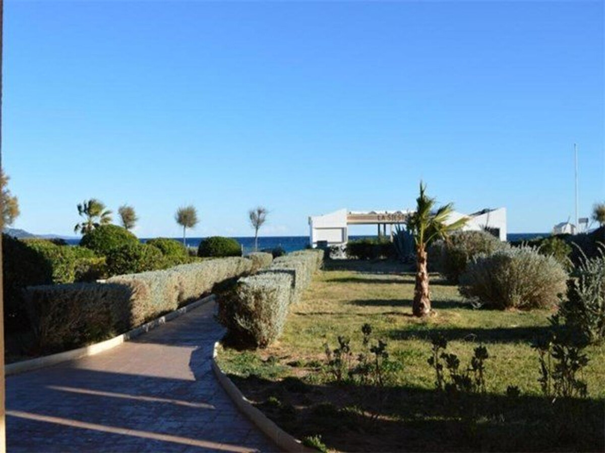 Appartement pieds dans l'eau au Lavandou, parking inclus - Photo 12
