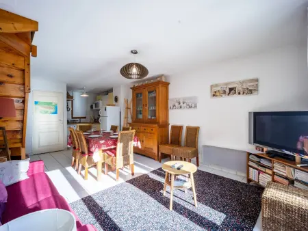 Appartement 8 personnes à Génos - Wifi, près du lac - Photo 2