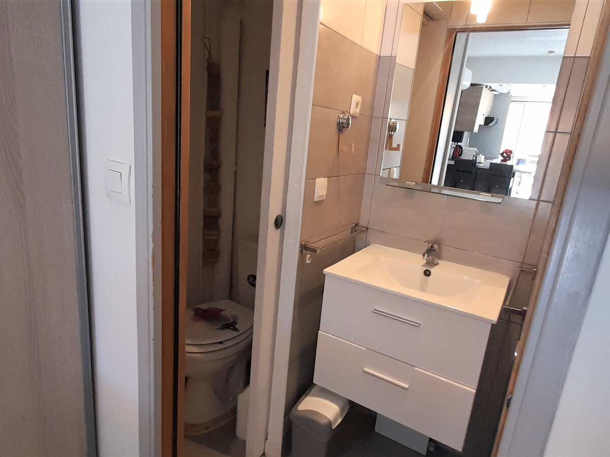 Studio climatisé 2 pers. avec terrasse à Cap d'Agde - Photo 8