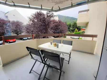 T2 4 pers. Saint-Lary-Soulan, balcon sud-ouest, parking : photo 5