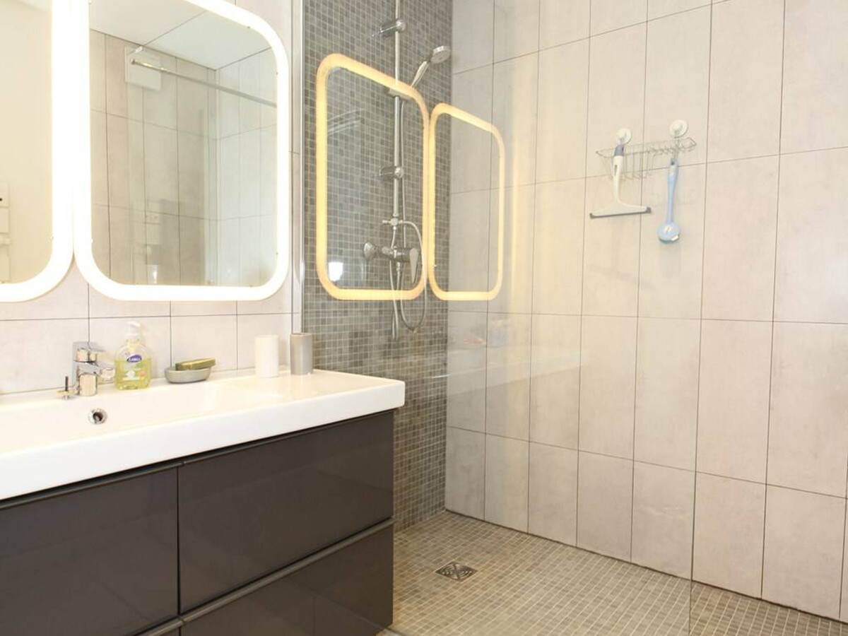 T3 climatisé Balaruc-les-Bains, garage privé, 4 étoiles - Photo 23
