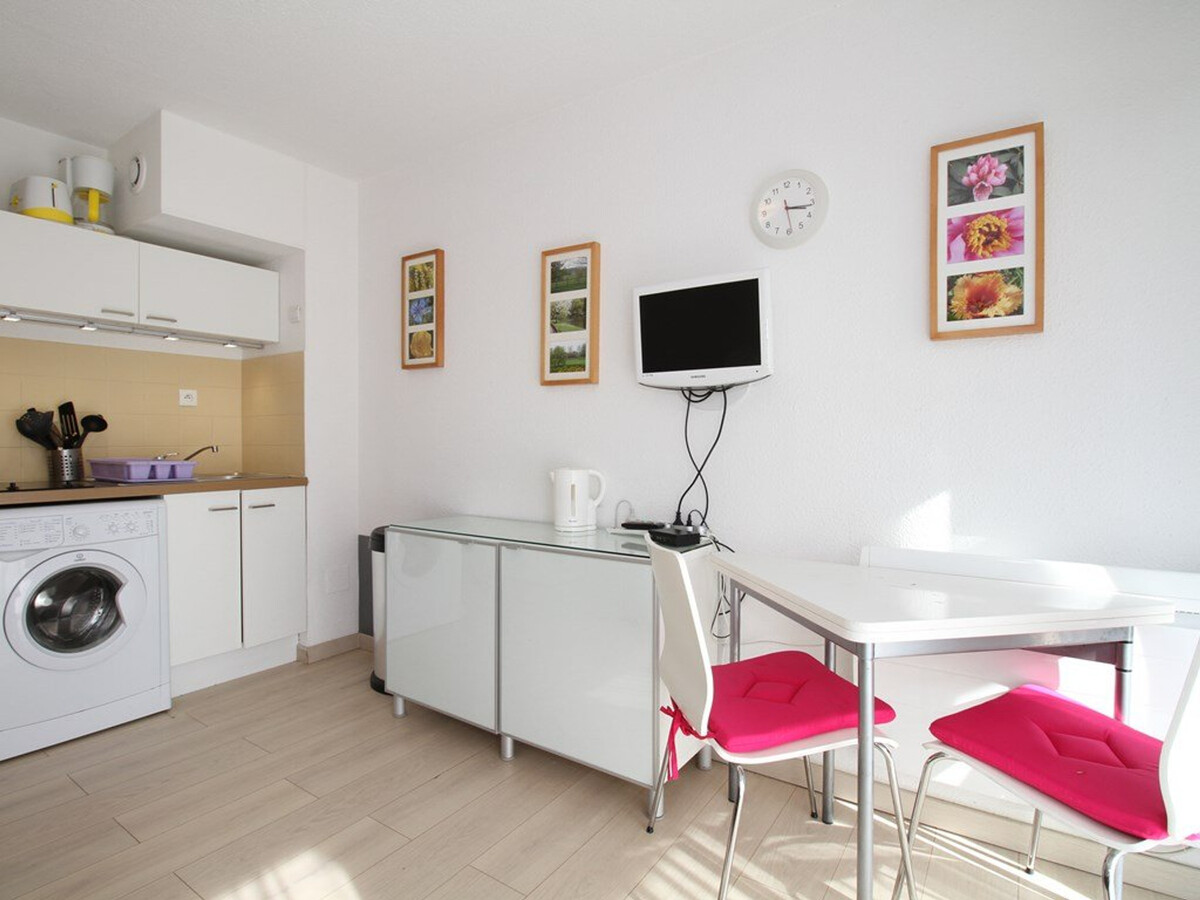 Studio avec terrasse, clim et parking à Balaruc-les-Bains - Photo 5