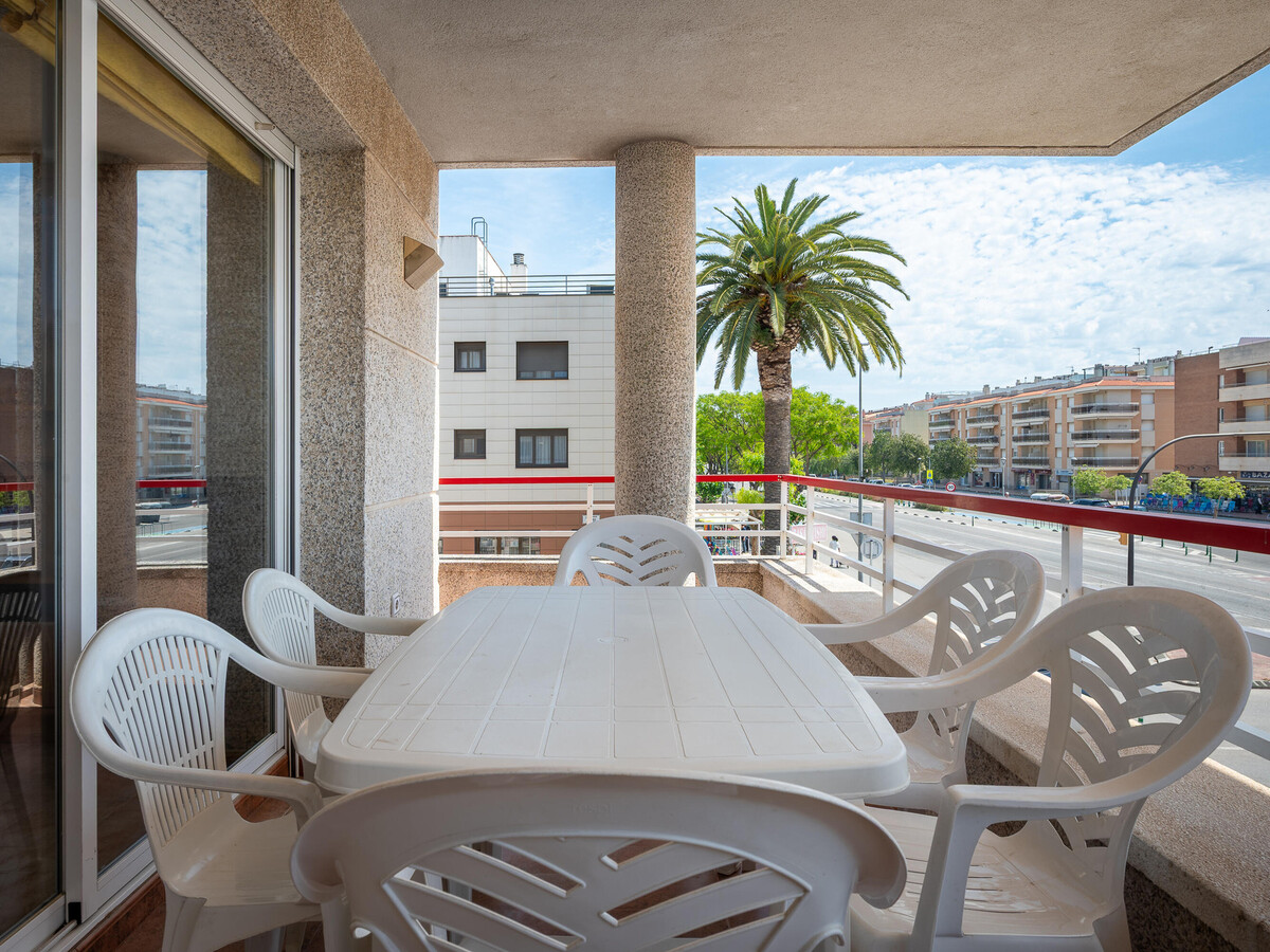 Appartement 3 chambres, terrasse et piscine à Torredembarra - Photo 2