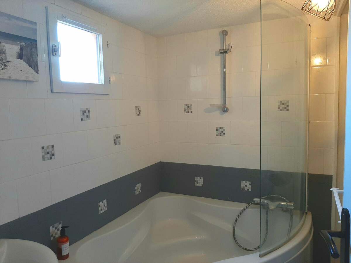 Duplex avec piscine, parking et vue port à Capbreton - Photo 11