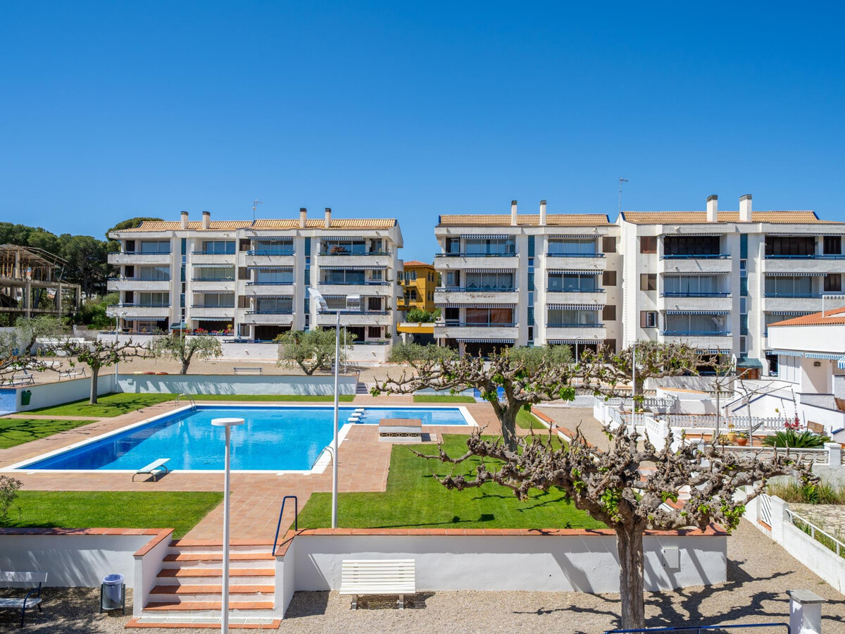 Appartement 3 chambres avec terrasse à 200m de la plage - Photo 11