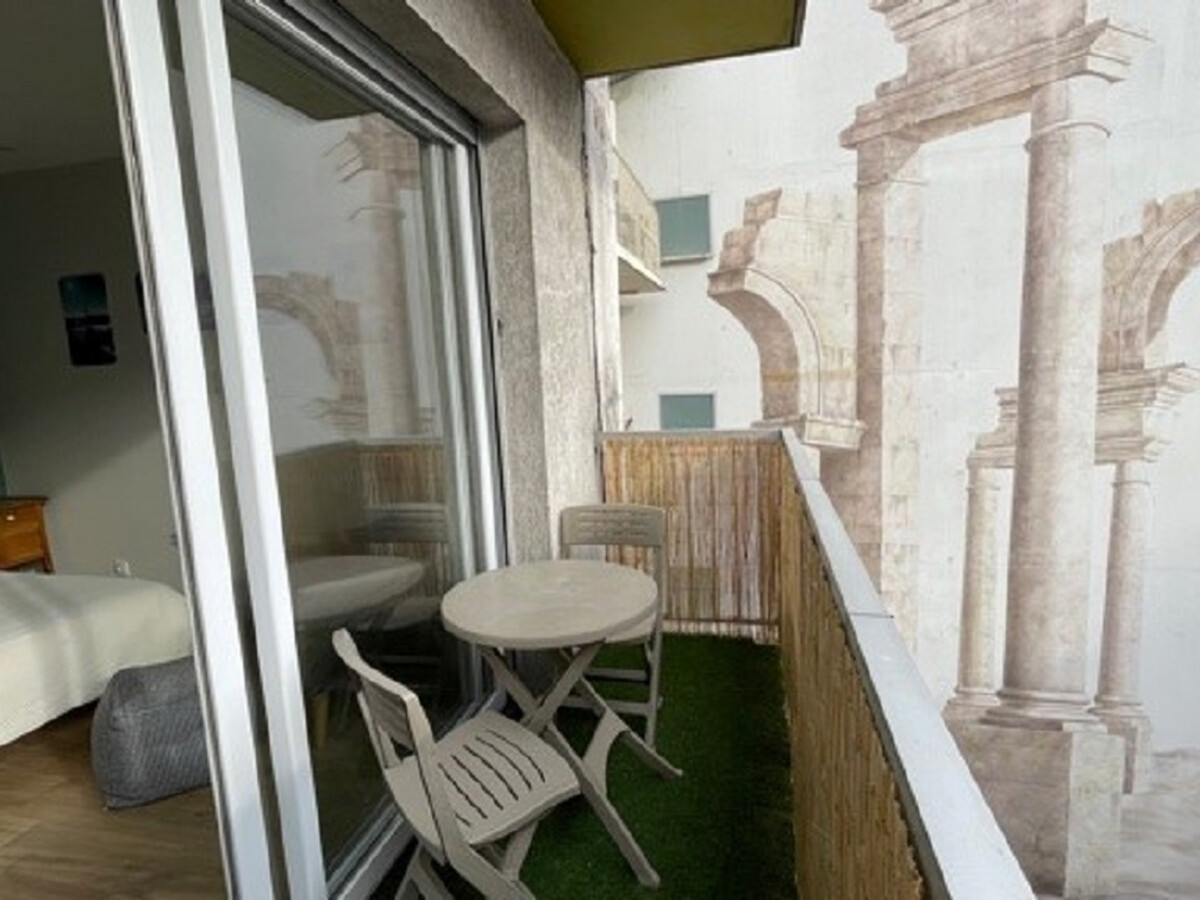 Studio rénové centre-ville Aix-les-Bains, balcon et local vélo - Photo 3