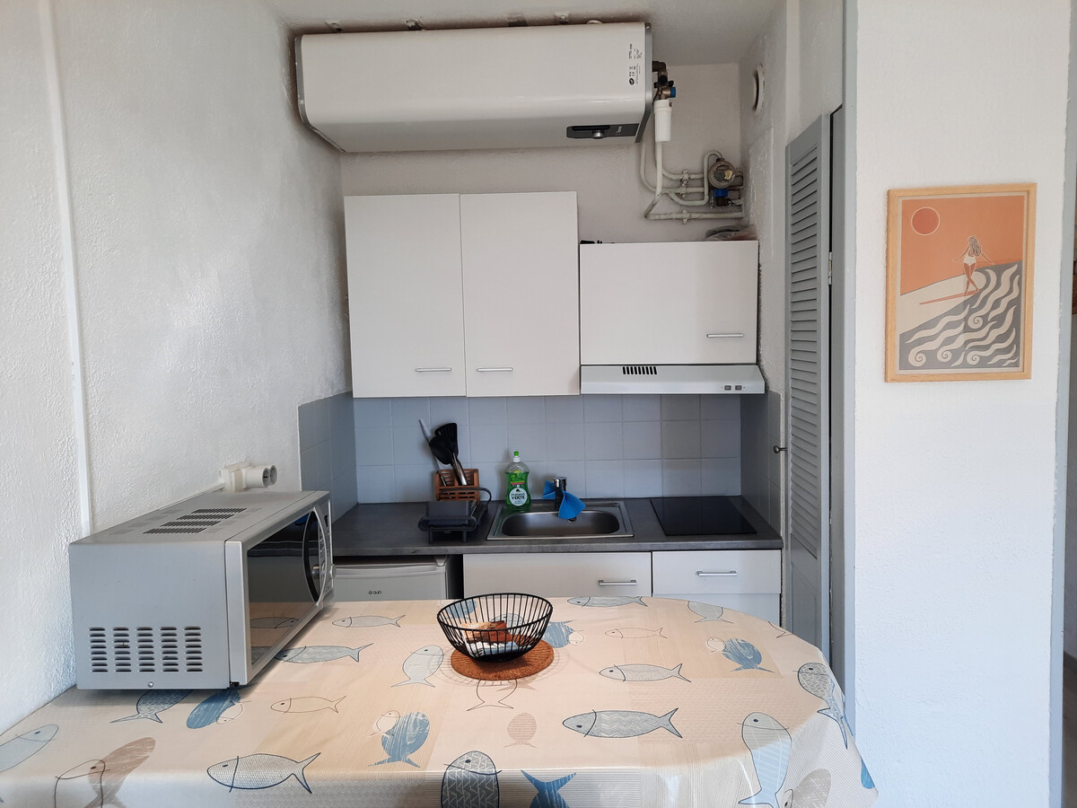 Studio rénové Seignosse, balcon sud, 300m plage - Photo 4