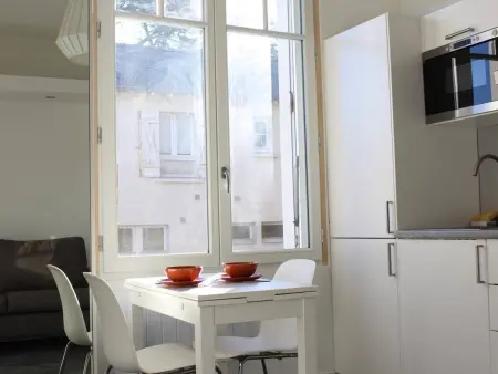 Location appartement à La Baule, Charmant Studio Rénové, Idéalement Situé à La Baule, Proche Plage et Commodités
