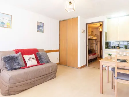 Studio 4 pers. avec balcon sud, Saint-Lary Village : photo 6
