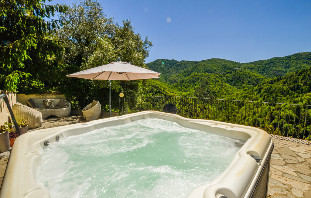 Appartement 40m² en maison du 14e siècle, piscine et jacuzzi - Photo 2