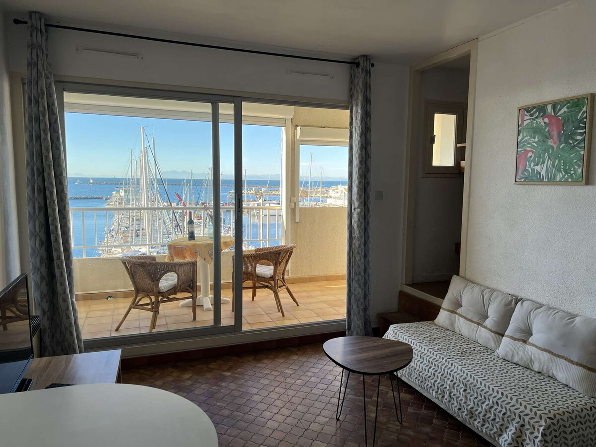 Studio cabine au Cap d'Agde, vue port, 100m plage - Photo 5