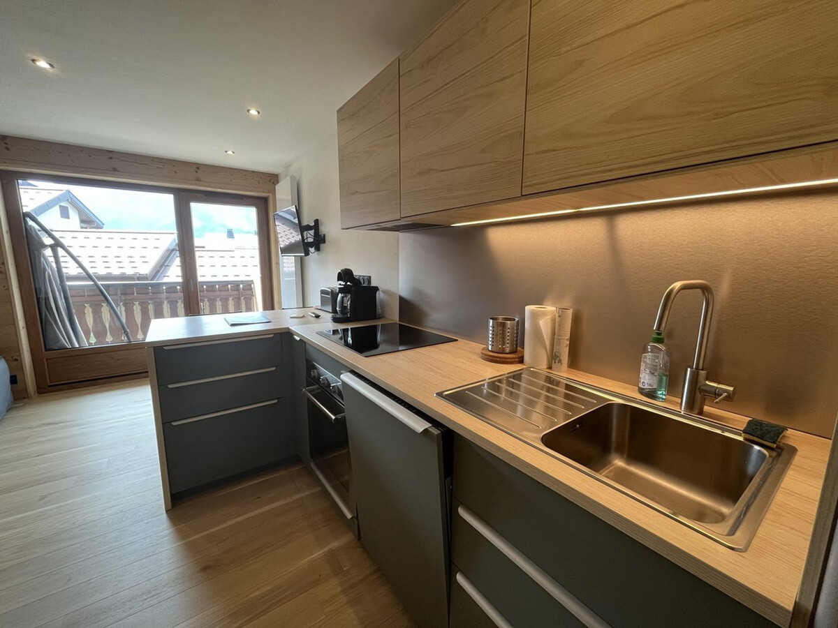 Studio-Cabine 4 pers aux Carroz, balcon ouest, 600m pistes - Photo 3