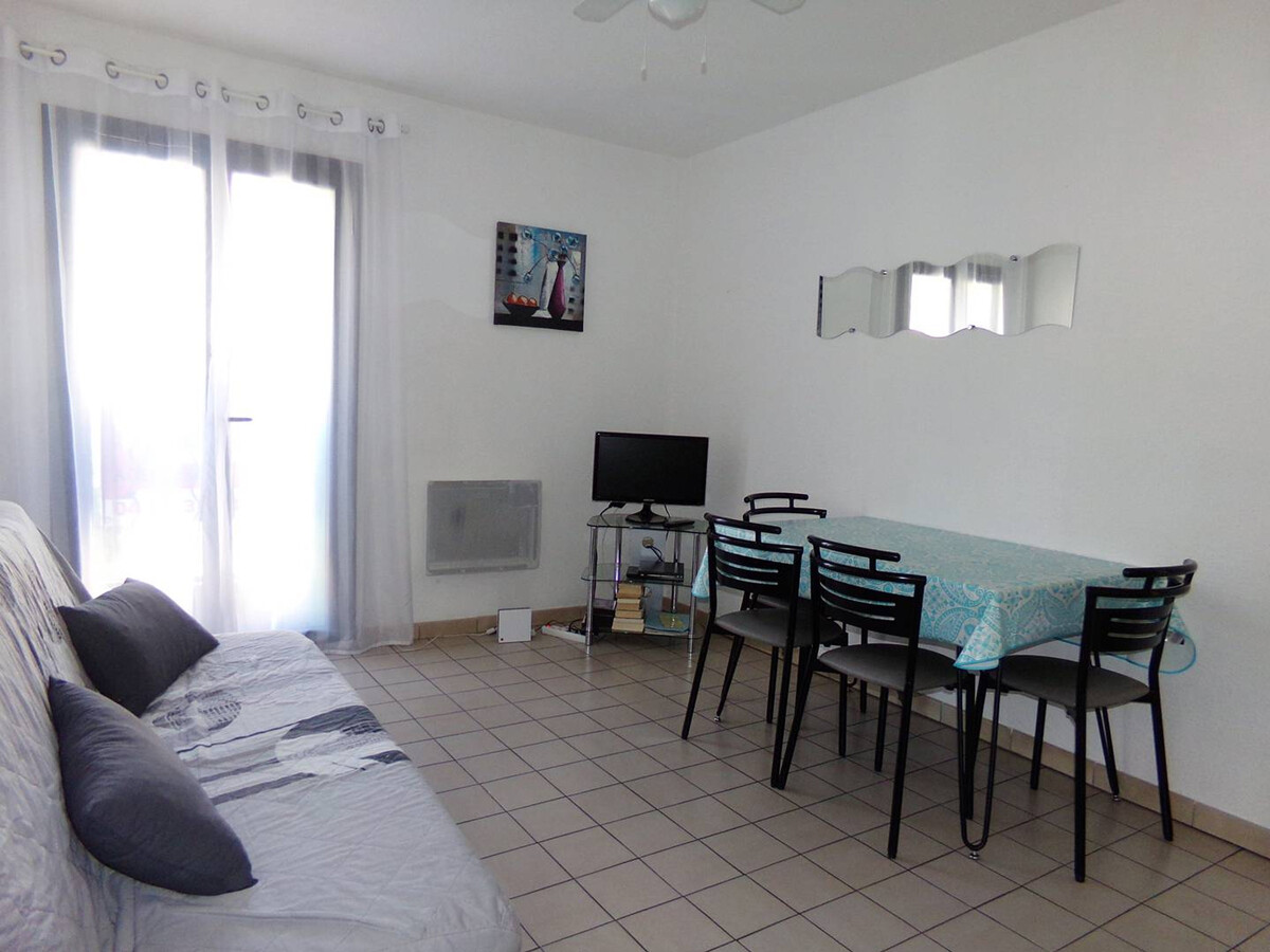 F2 38 m² avec ascenseur, wifi et lave-linge à Amélie-les-Bains - Photo 1