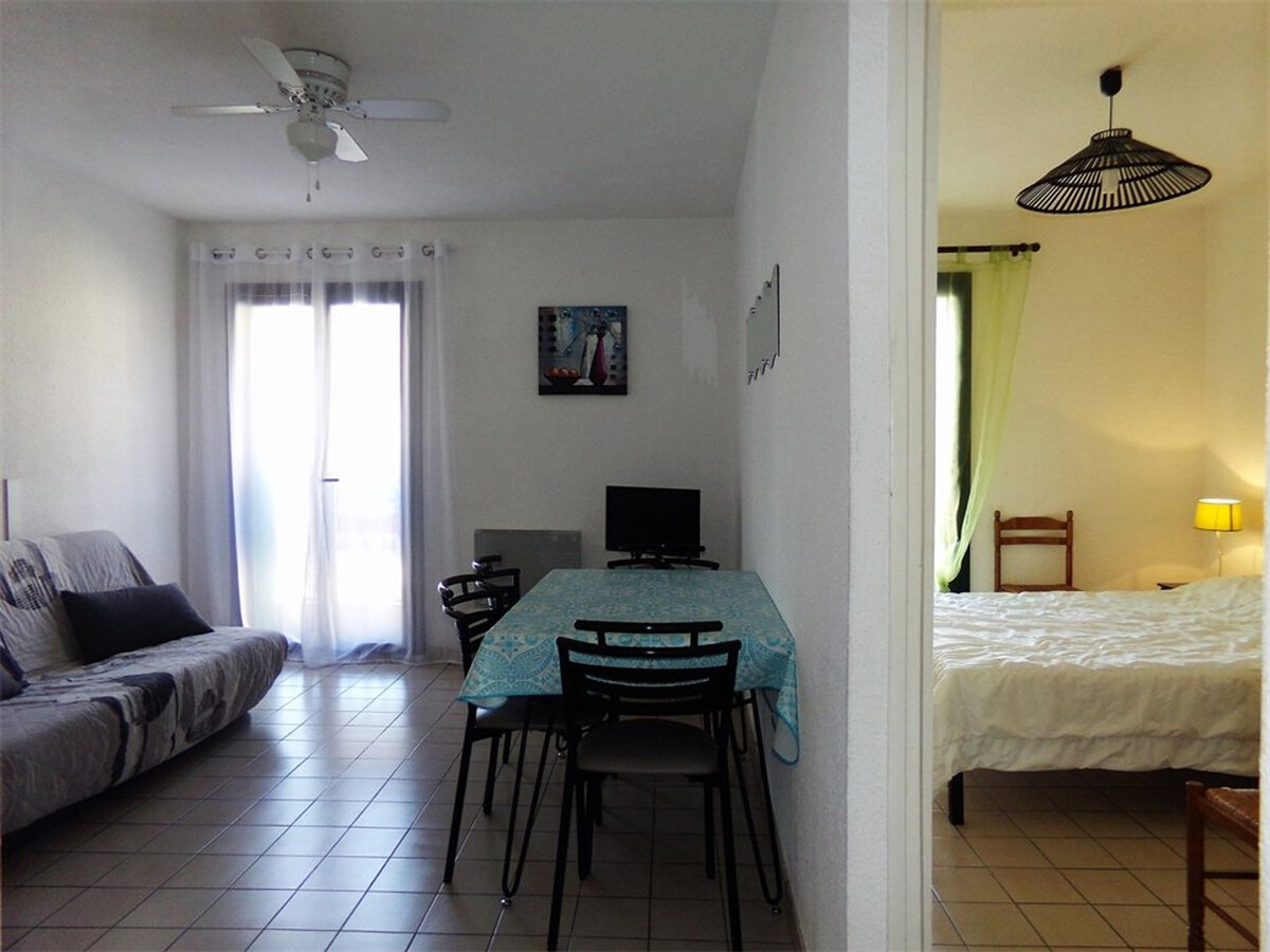 F2 38 m² avec ascenseur, wifi et lave-linge à Amélie-les-Bains - Photo 3