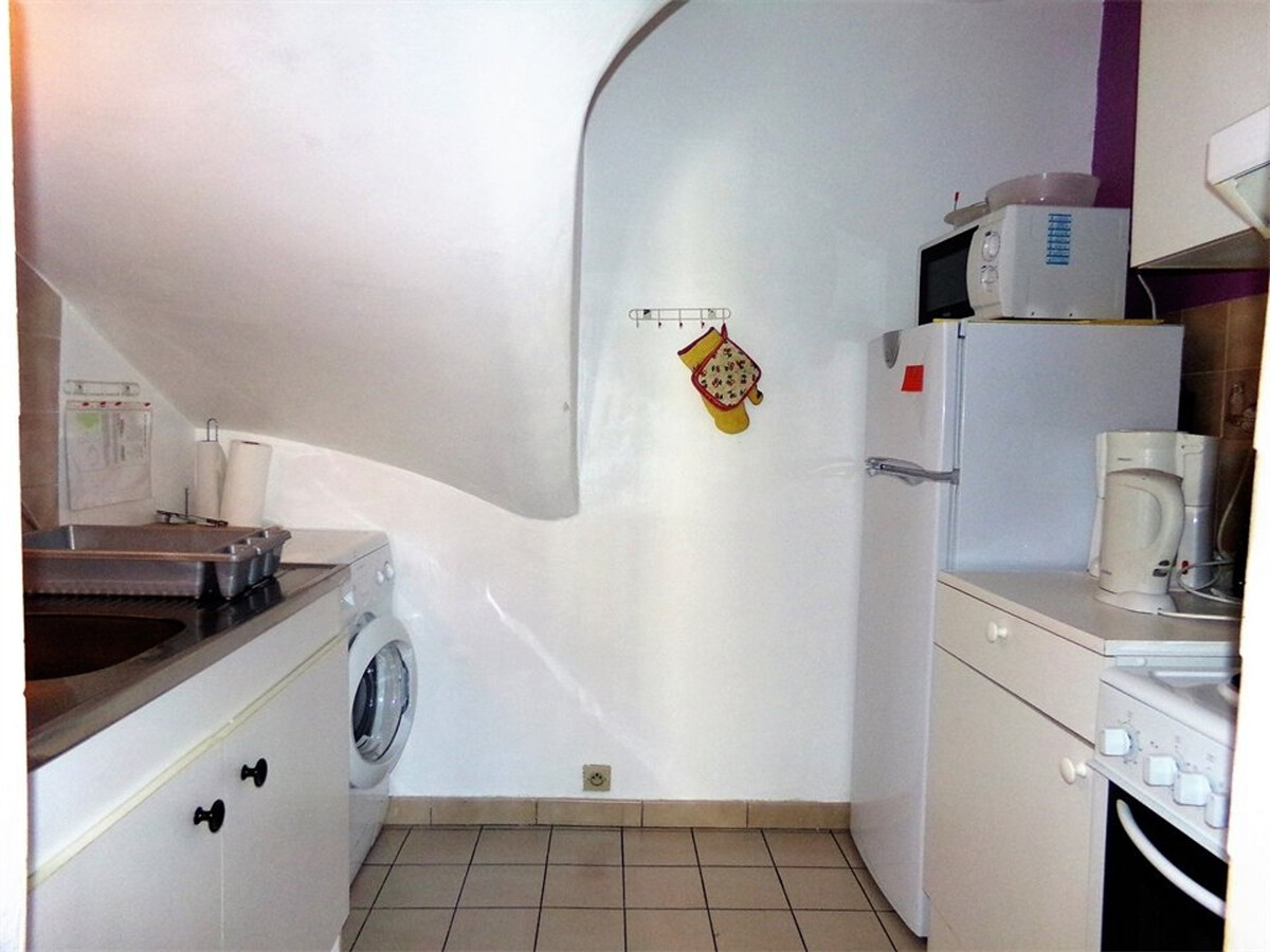 F2 38 m² avec ascenseur, wifi et lave-linge à Amélie-les-Bains - Photo 5