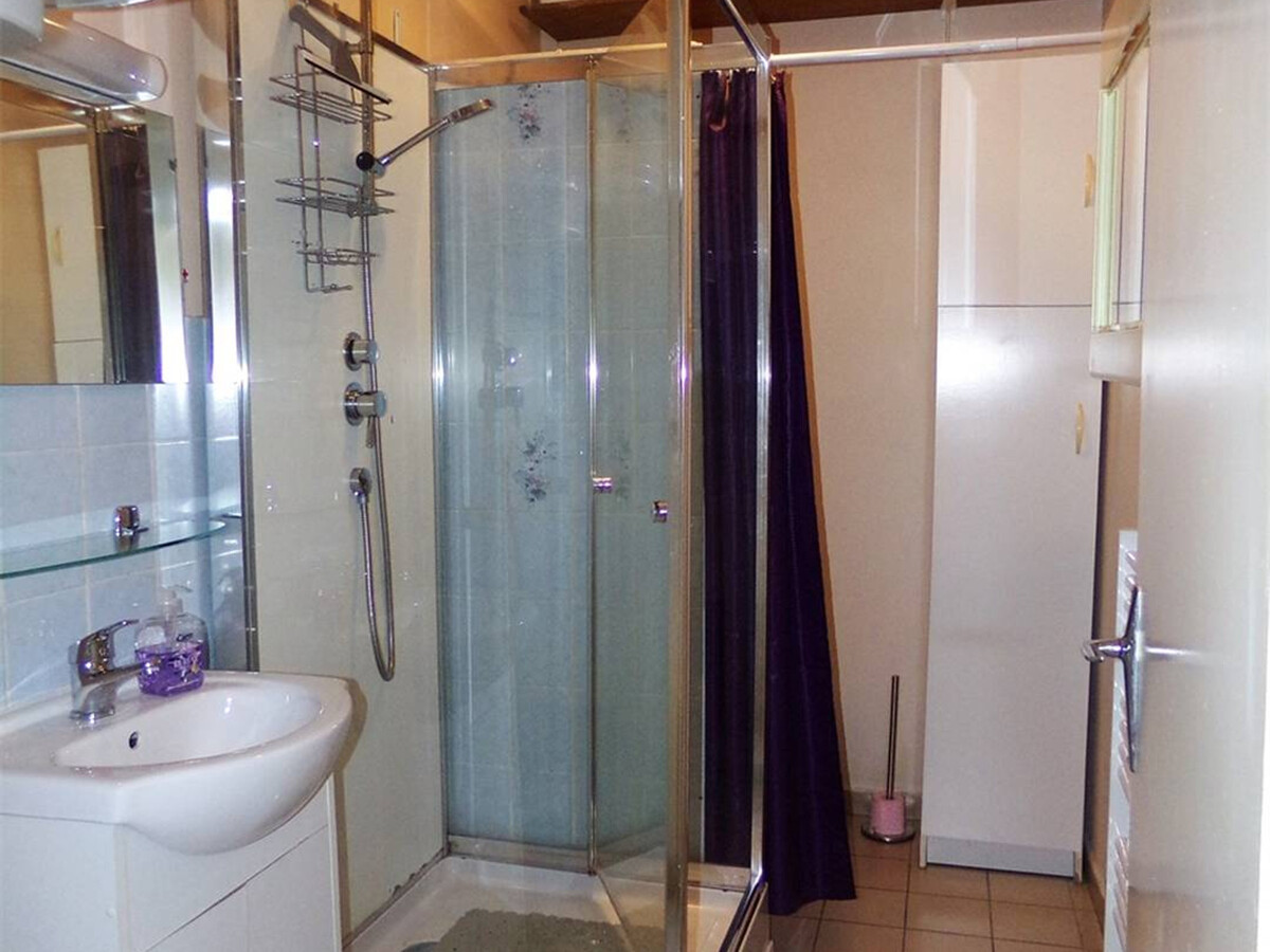 F2 38 m² avec ascenseur, wifi et lave-linge à Amélie-les-Bains - Photo 6
