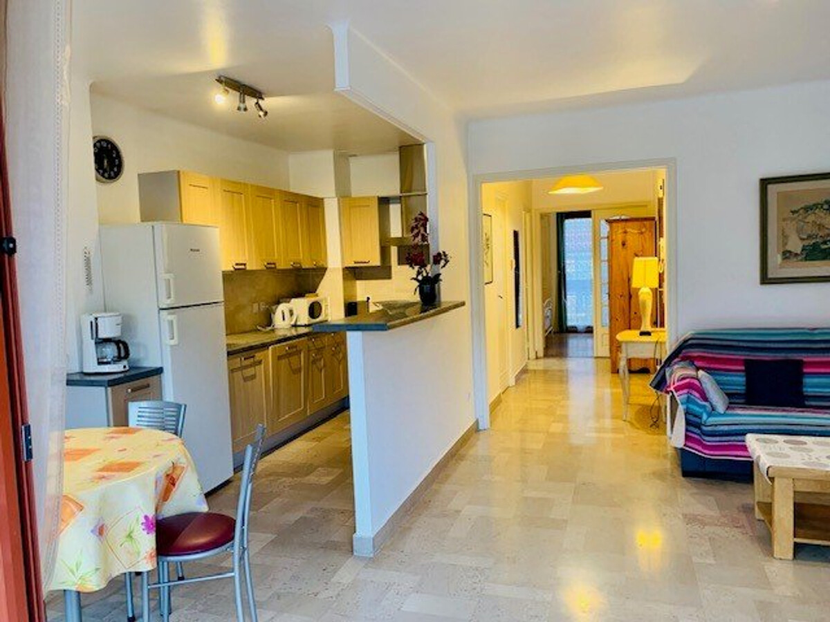F2 54 m² avec terrasse et ascenseur à Amélie-les-Bains - Photo 1