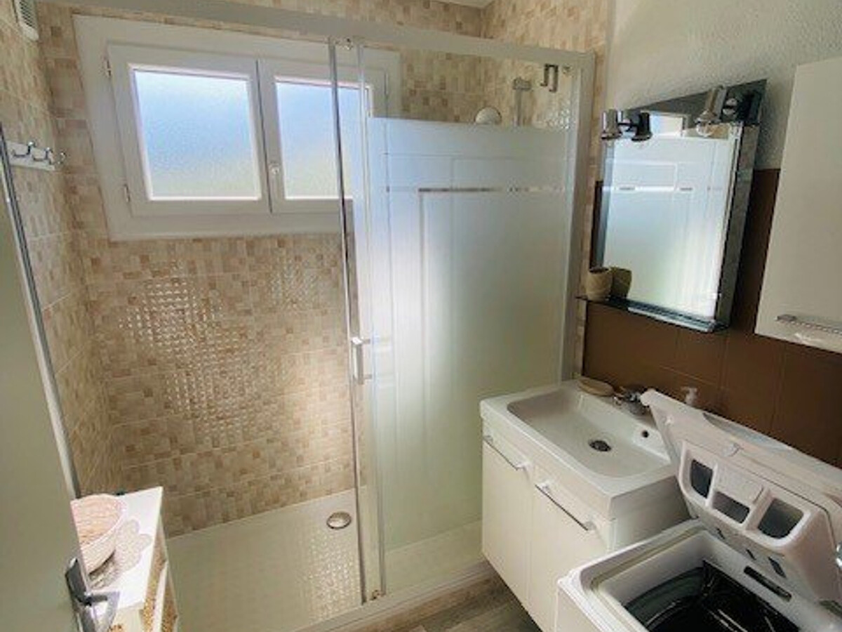 Studio 29 m² balcon double, 5 m des Thermes - Photo 5
