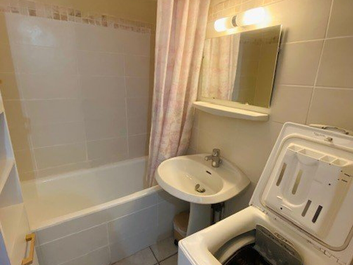 F2 35m² balcon & parking à 50m des Thermes - Photo 10