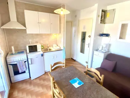 Charmant F2 avec Loggia et Parking à 800m des Cures - 4 couchages - Amélie-les-Bains - Photo 2