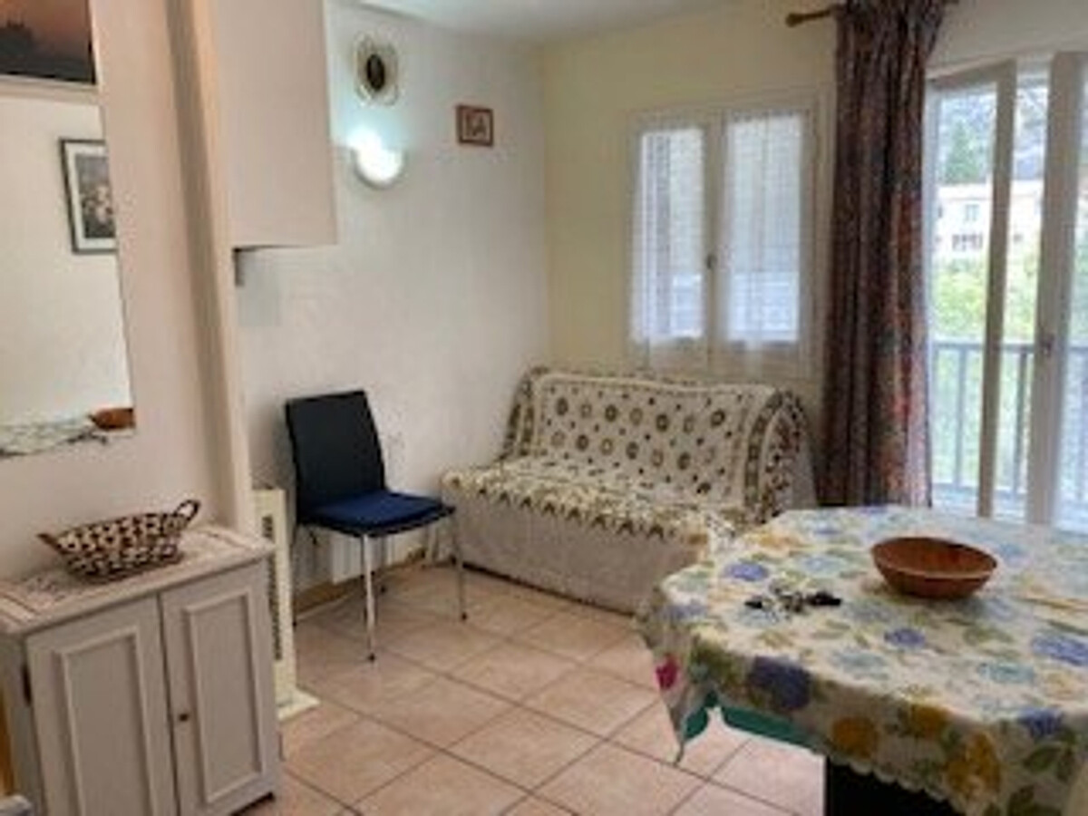 F2 28 m² avec loggia, parking et animaux admis - Photo 1