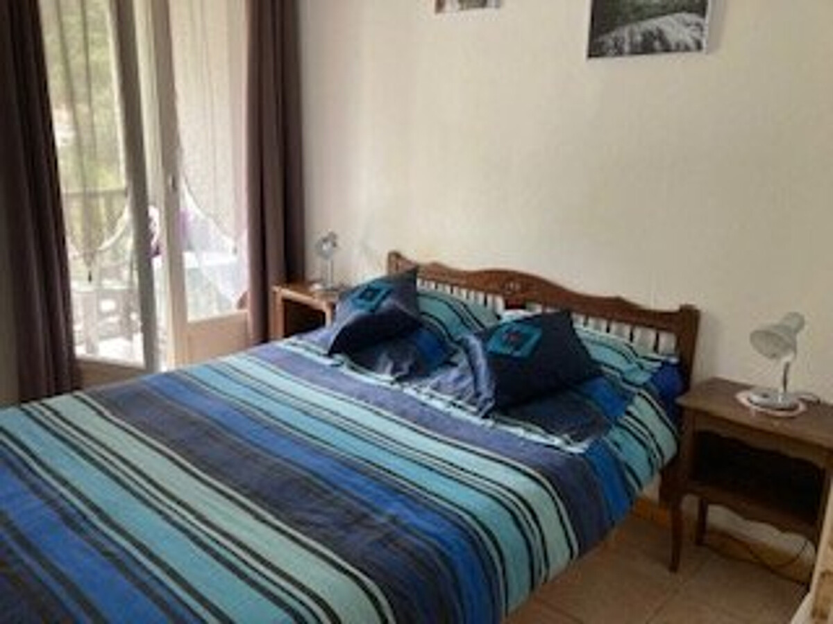 F2 28 m² avec loggia, parking et animaux admis - Photo 3