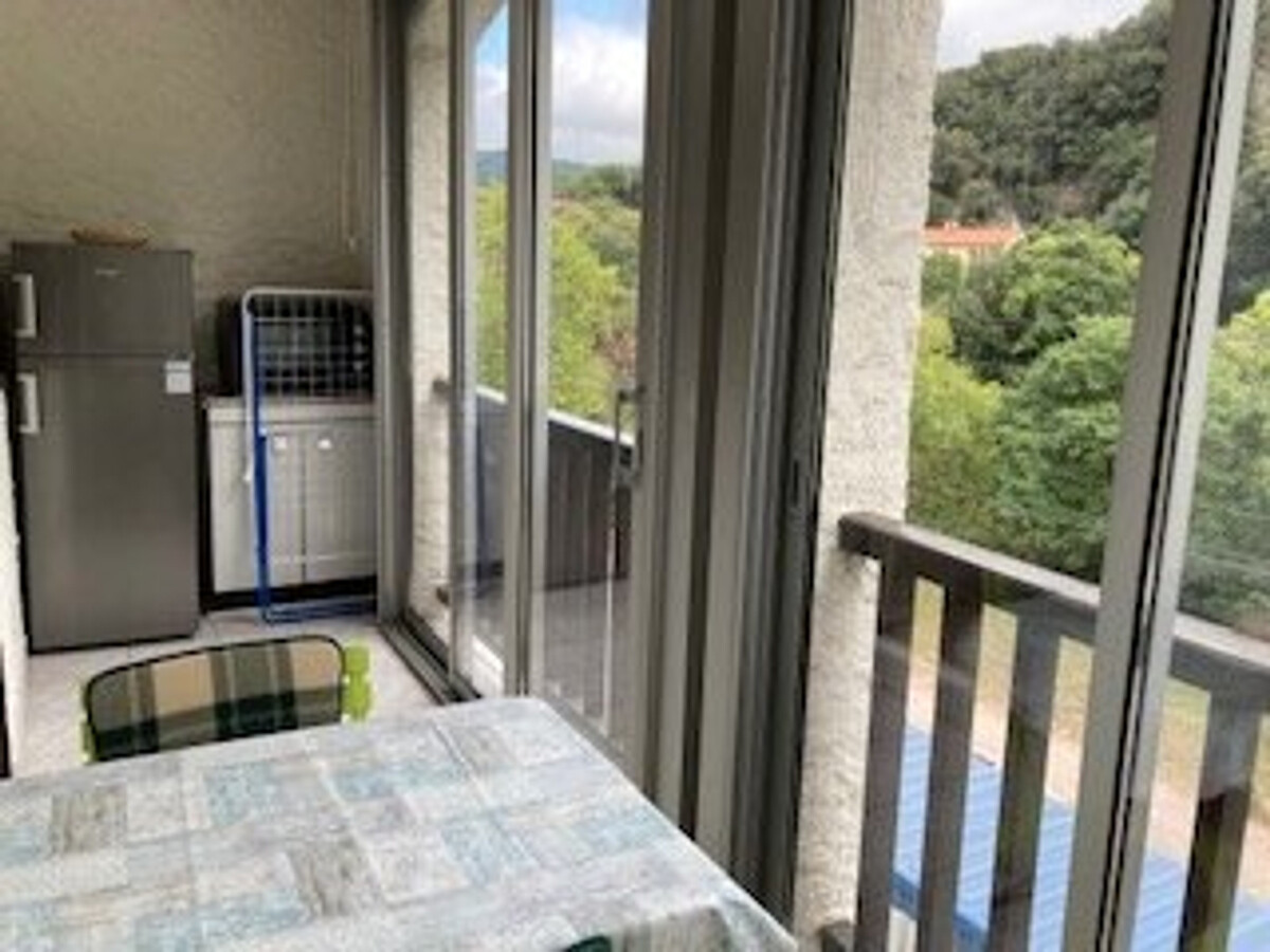 F2 28 m² avec loggia, parking et animaux admis - Photo 10