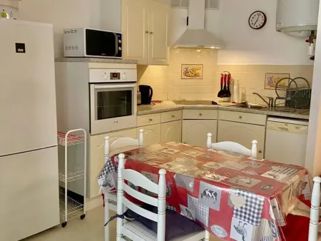 Studio 31m² avec loggia à 50m des cures : photo 2