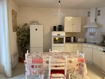 Studio 31m² avec loggia à 50m des cures : photo 7