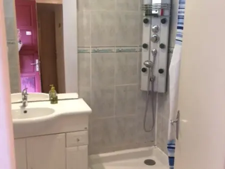 Appartement F3 balcon sud, 2 chambres, Amélie-les-Bains : photo 5